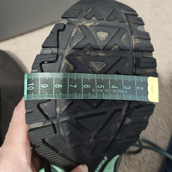 Windriver Ladies hiking boots - Picture 9 of 9